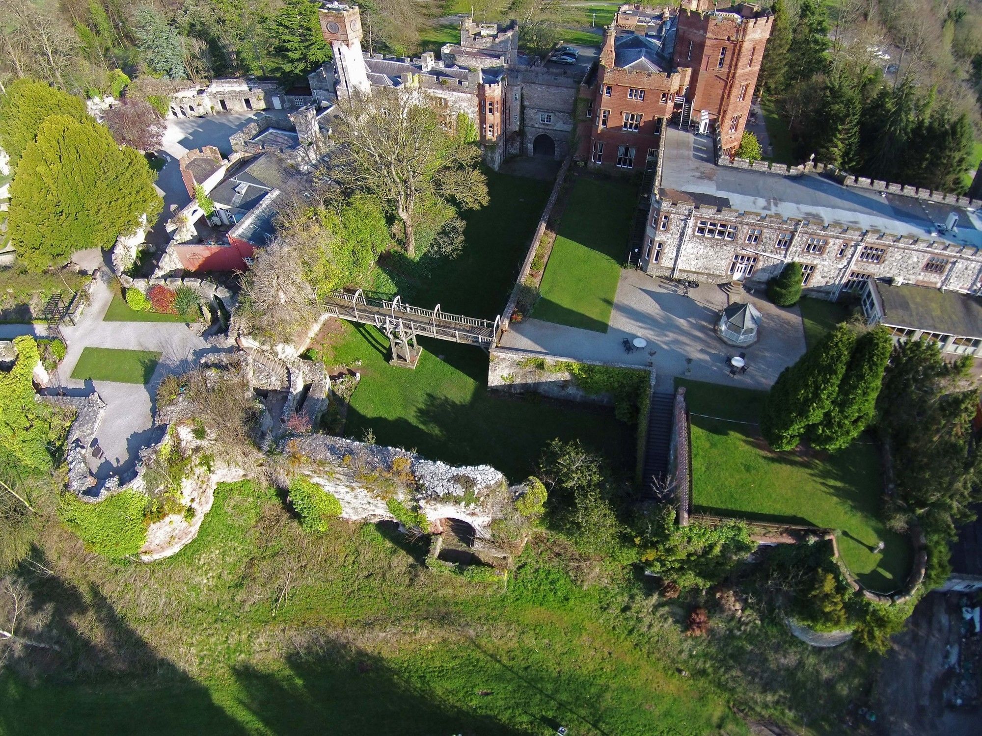 Ruthin Castle Hotel And Spa Buitenkant foto